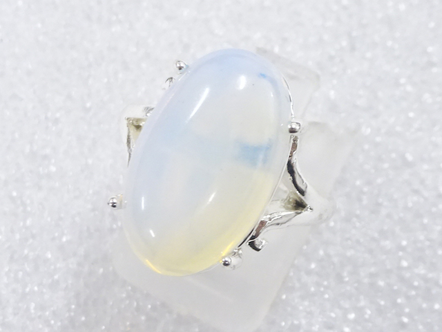 JAPANESE KIMONO / ANTIQUE COLORED STONE RING (SIZE 12)
